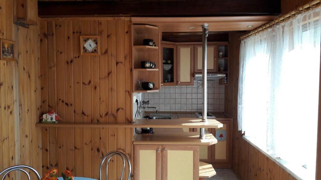 Villa Domek Letniskowy U Basi à Rowy  Extérieur photo